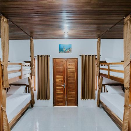 Garuda Hostel & Accomodation Nusa Penida Toyapakeh Экстерьер фото
