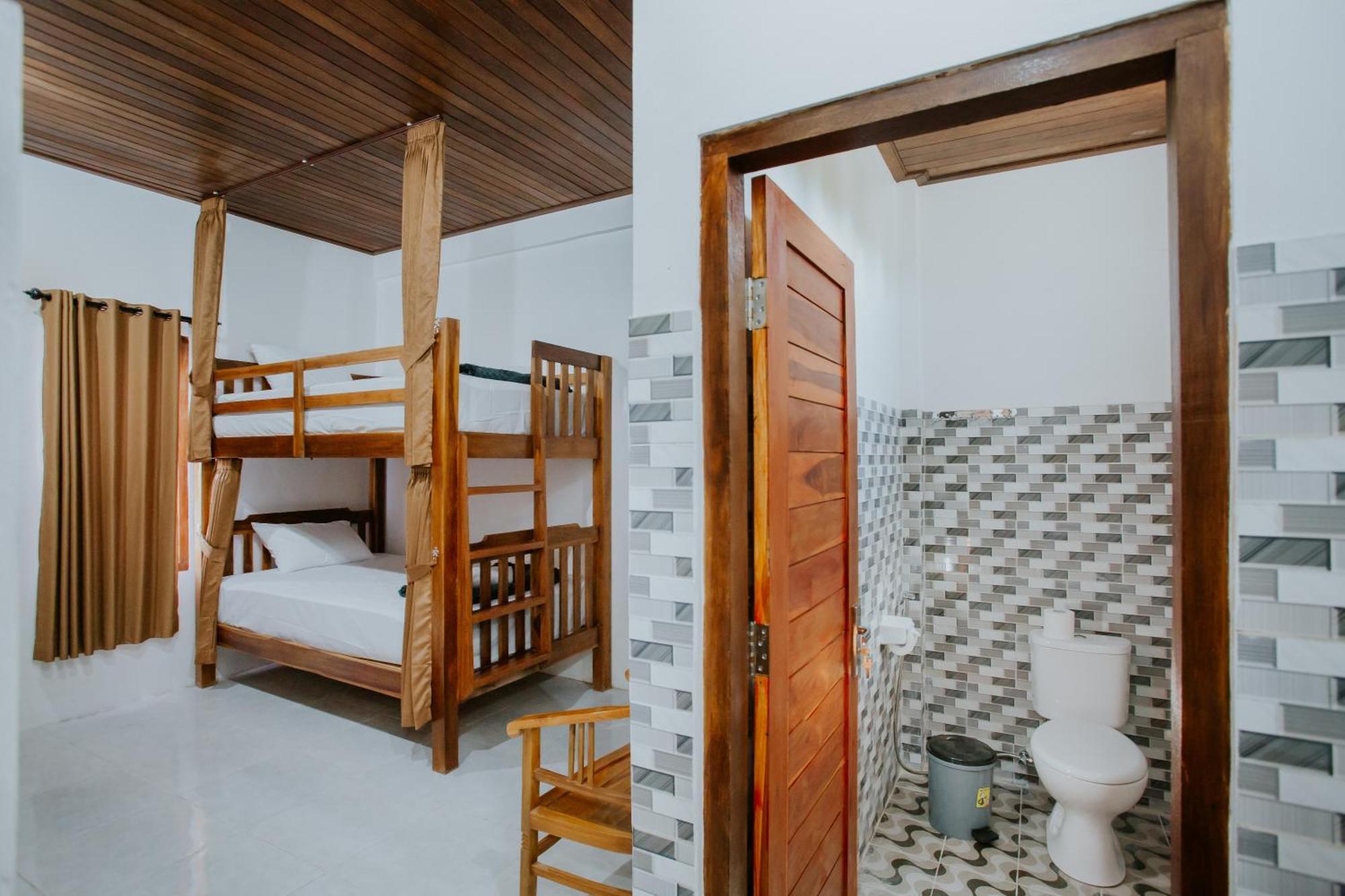 Garuda Hostel & Accomodation Nusa Penida Toyapakeh Экстерьер фото