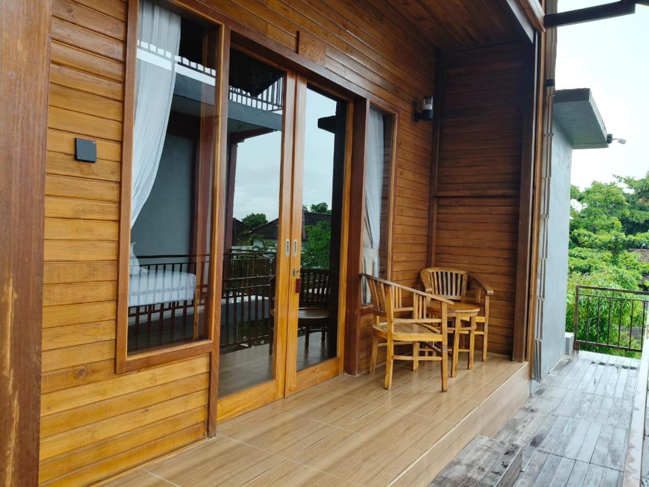 Garuda Hostel & Accomodation Nusa Penida Toyapakeh Экстерьер фото