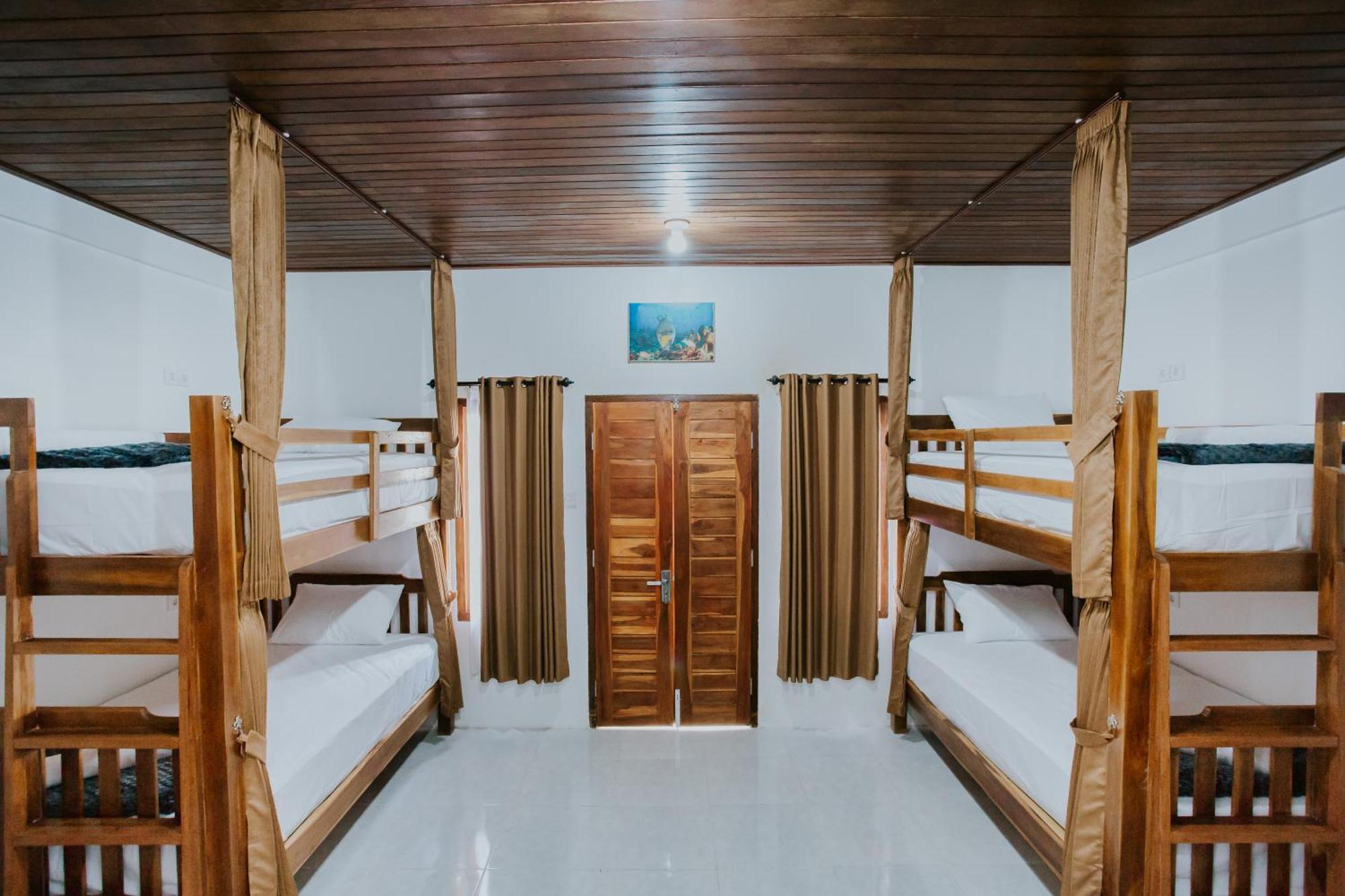 Garuda Hostel & Accomodation Nusa Penida Toyapakeh Экстерьер фото