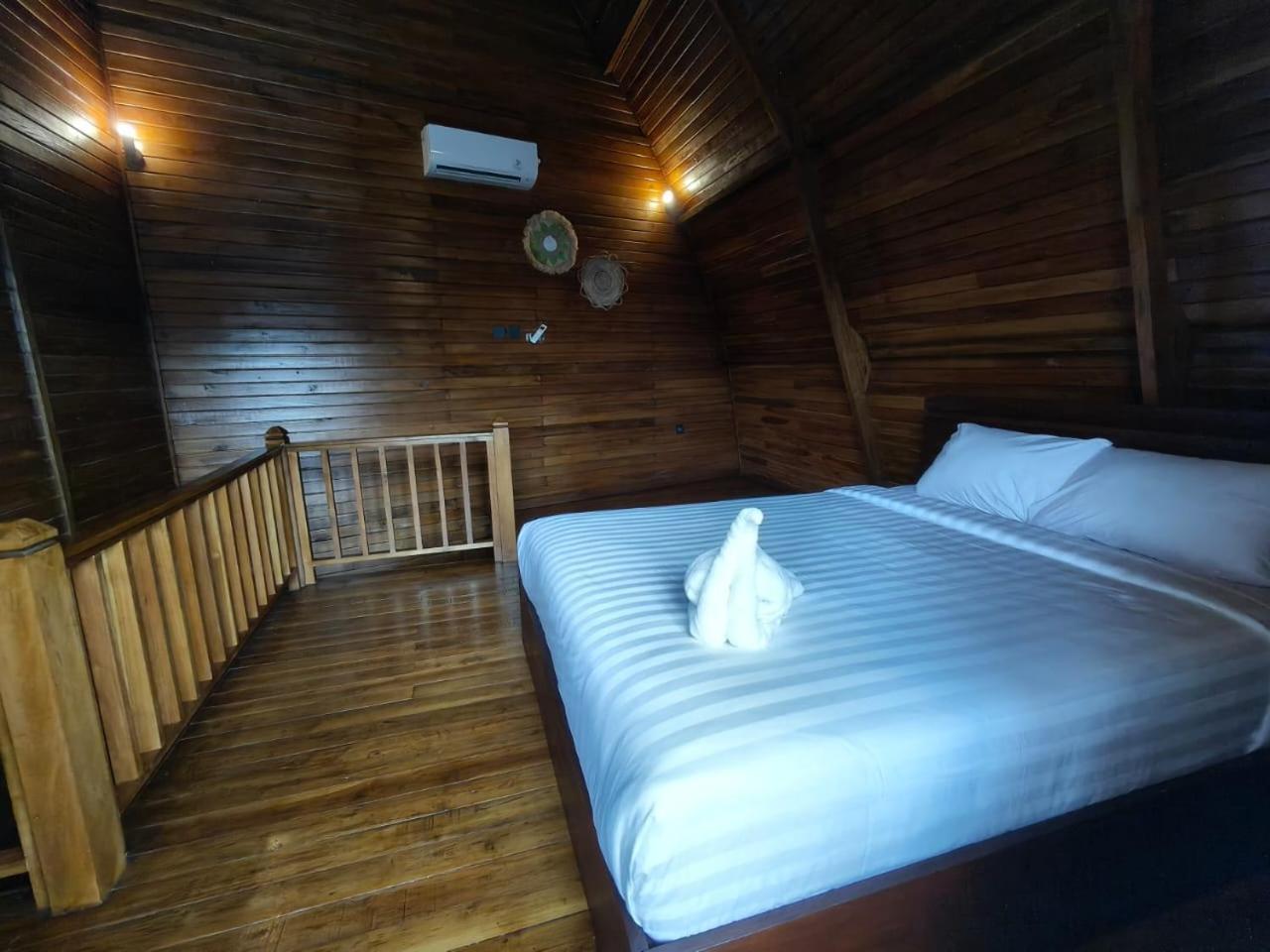 Garuda Hostel & Accomodation Nusa Penida Toyapakeh Экстерьер фото